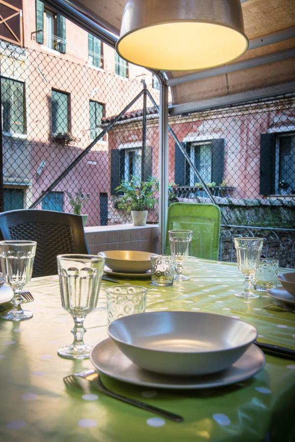 Terrazzina - Romantic Pied A Terre At The Heart Of Cannaregio District Venice Exterior photo